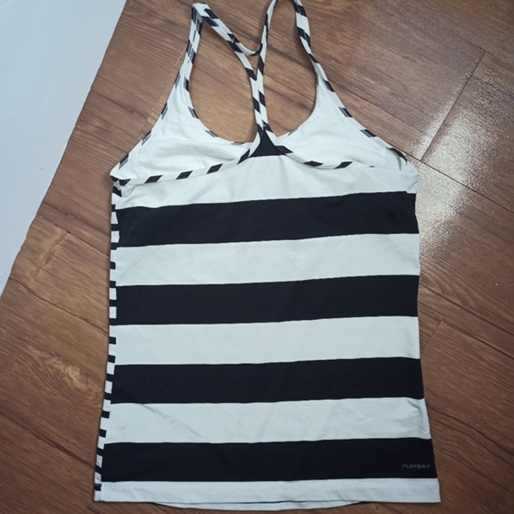 Reebok‎ Tank Size Medium - Picture 2 of 4